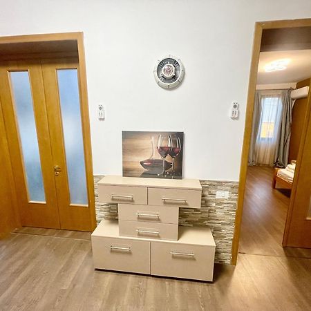 Elephant Bukurešť Exteriér fotografie